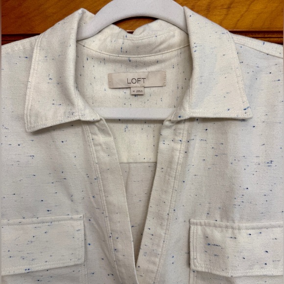 LOFT Women's Ivory Flecked V-Neck Pocket Popover - Picture 3 of 5